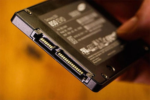 Ổ SSD có thể mất dữ liệu sau một thời gian không được sử dụng