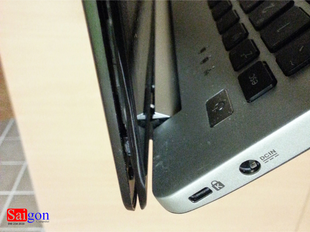 Địa Chỉ Sửa Bản Lề ASUS Tại HCM