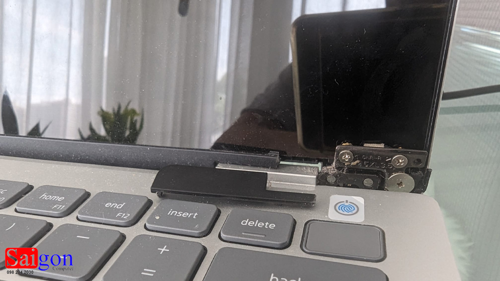 Địa Chỉ Sửa Bản Lề DELL Tại HCM