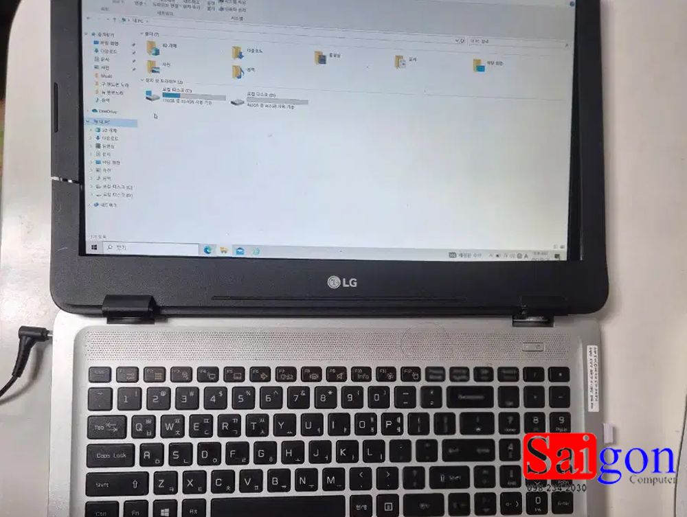 Địa Chỉ Sửa Bản Lề LG Tại HCM