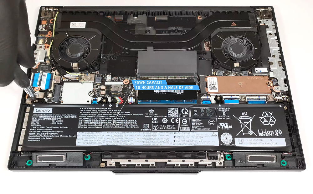 Hướng dẫn thay pin Lenovo ThinkPad P14s Gen 5