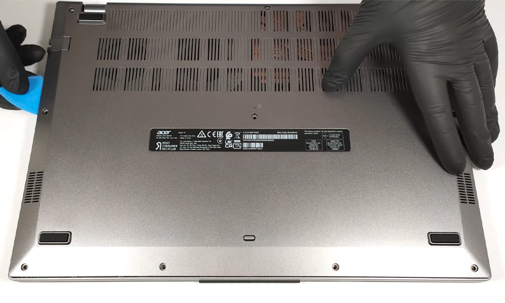 Hướng dẫn thay pin laptop Acer Aspire 16 A16-51GM