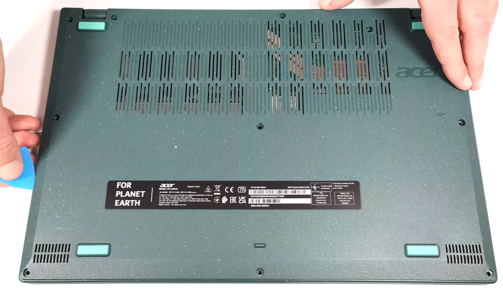 Hướng dẫn thay pin laptop Acer Aspire Vero 15 AV15-53P