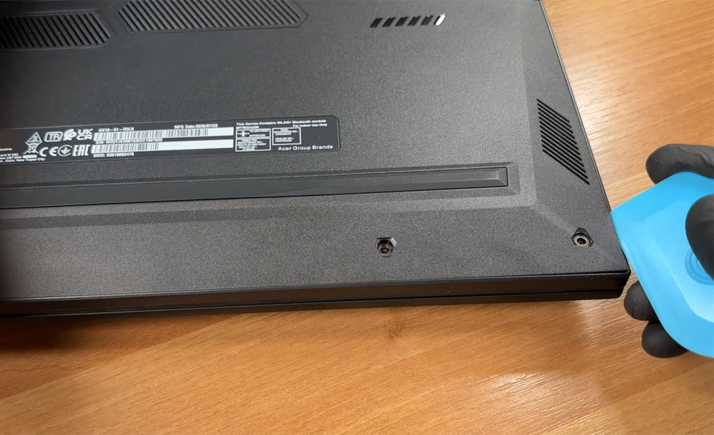 Hướng dẫn thay pin laptop Acer Nitro 18 AI AN18-61