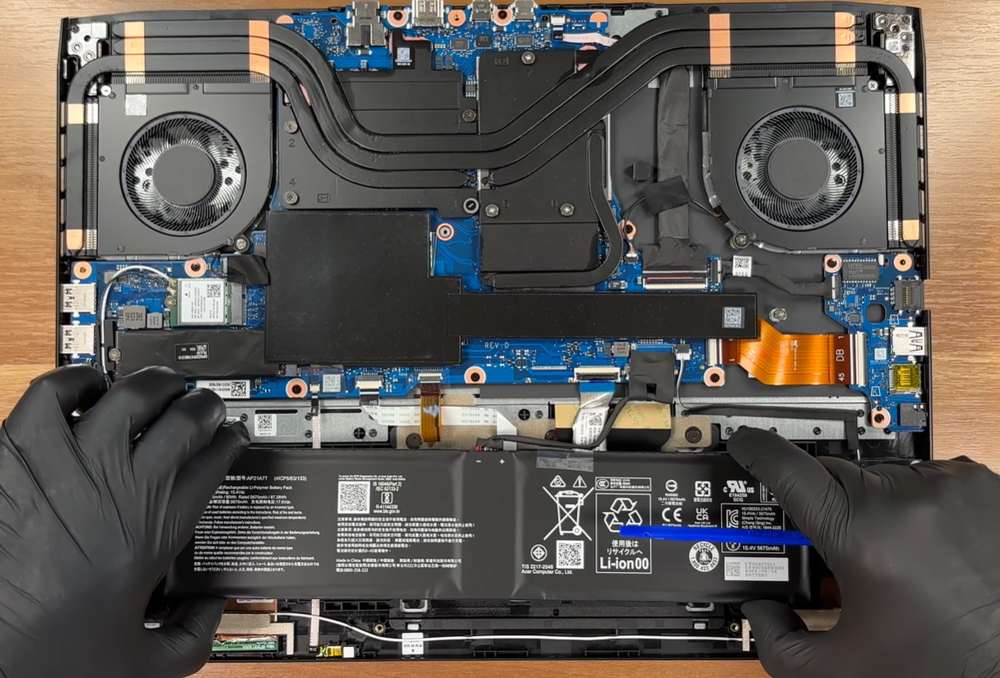 Hướng dẫn thay pin laptop Acer Nitro 18 AI AN18-61