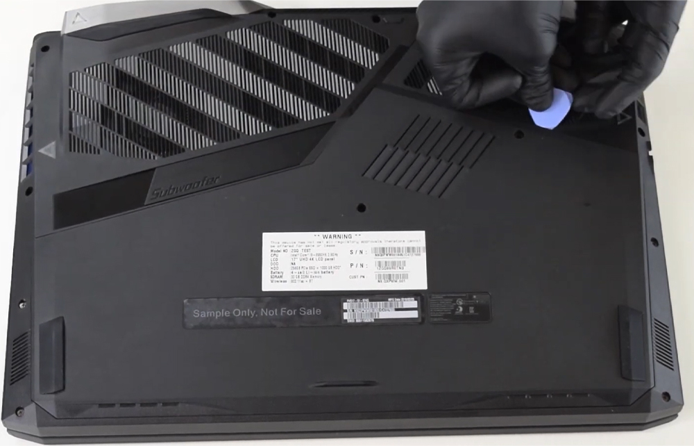 Hướng dẫn thay pin Acer Predator Helios 500