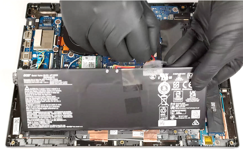 Hướng dẫn thay pin laptop Acer TravelMate P2 TMP214-55