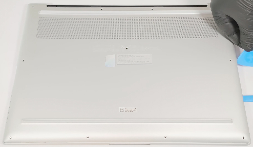 Hướng dẫn thay pin ASUS Zenbook S 16 UM5606