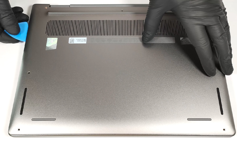 Hướng dẫn thay pin cho Laptop Dell Latitude 7455