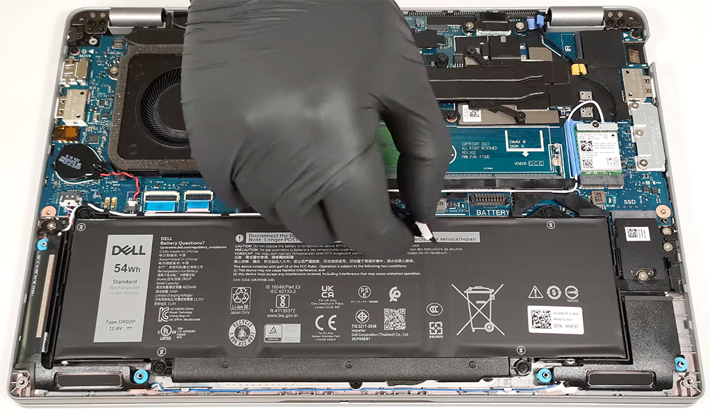 Hướng Dẫn Thay Pin cho Dell Precision 14 3490