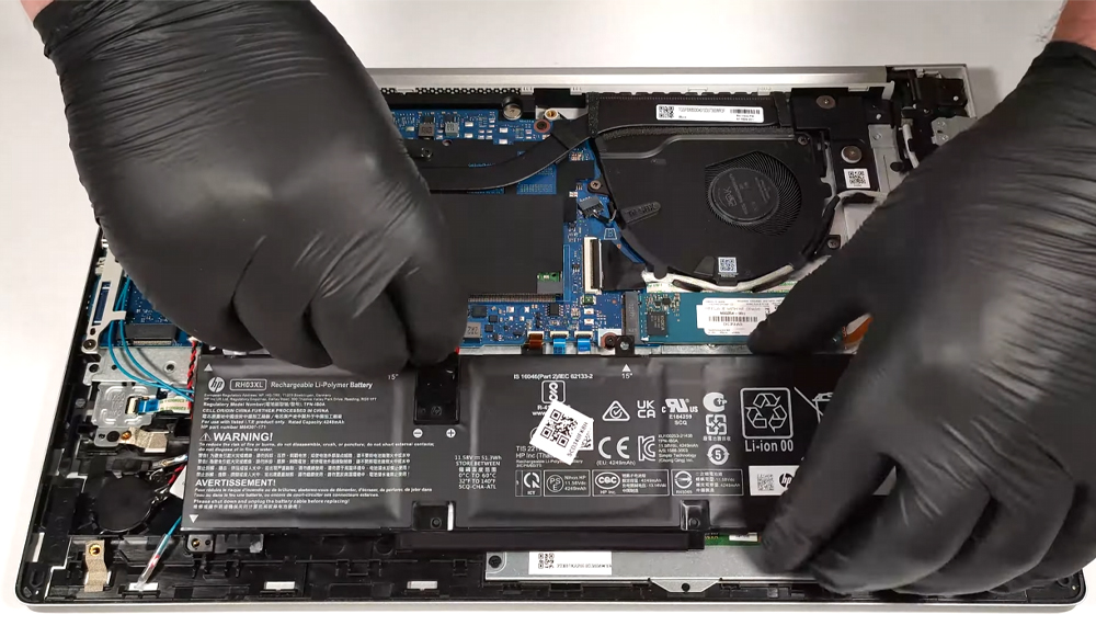 Hướng Dẫn Thay Pin Cho HP EliteBook 650 G10