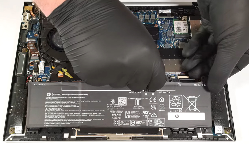 Hướng dẫn thay pin cho HP EliteBook 840 G11