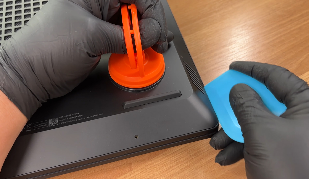 Hướng dẫn thay pin laptop HP OMEN 16-ap0000