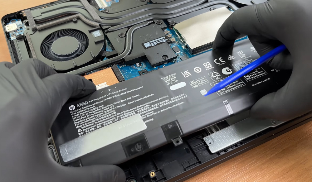 Hướng dẫn thay pin laptop HP OMEN 16-ap0000