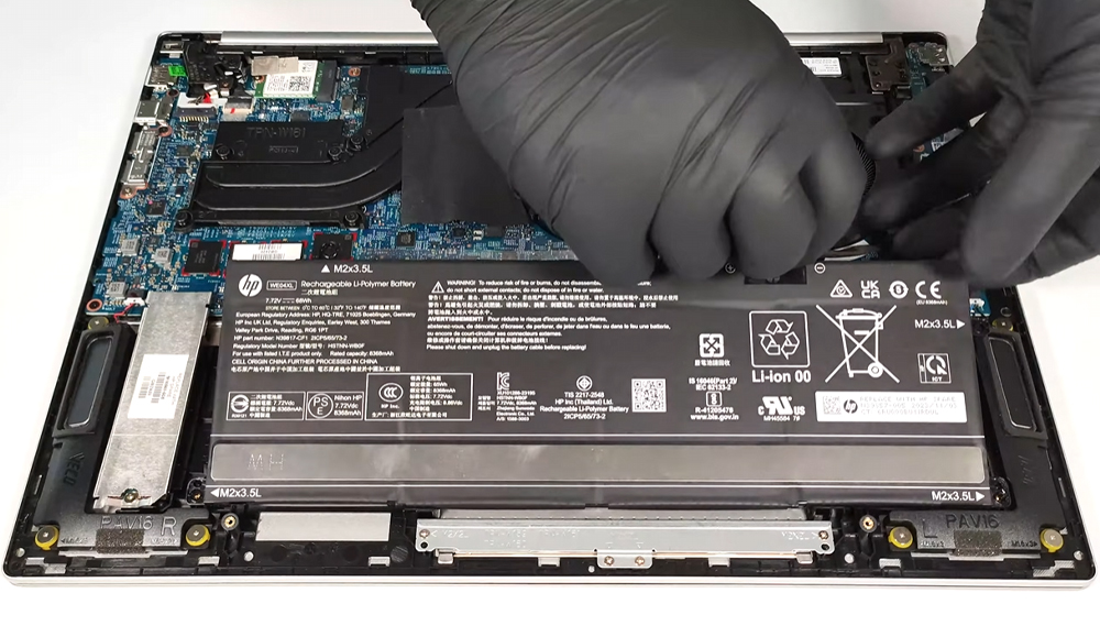 Hướng dẫn thay pin laptop HP Pavilion Plus 16 ab0000