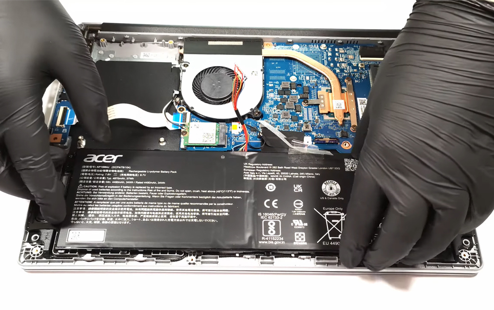 Hướng dẫn thay pin cho laptop Acer Aspire 3 (A314-22)