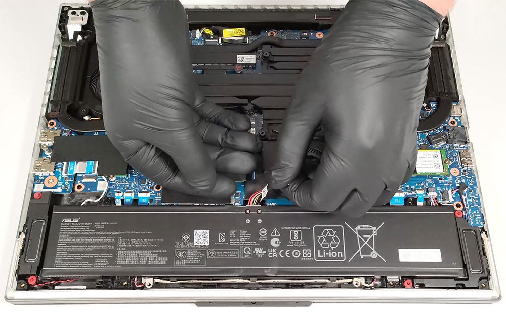 Hướng dẫn thay pin laptop ASUS ROG Strix SCAR 16 G634