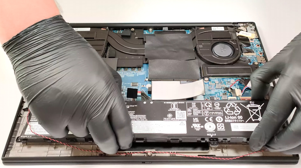 Hướng dẫn thay pin laptop Lenovo ThinkPad P1 Gen 6