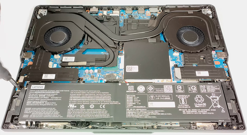 Hướng Dẫn Thay Pin Laptop Lenovo Legion Pro 5i 16inch Gen 9