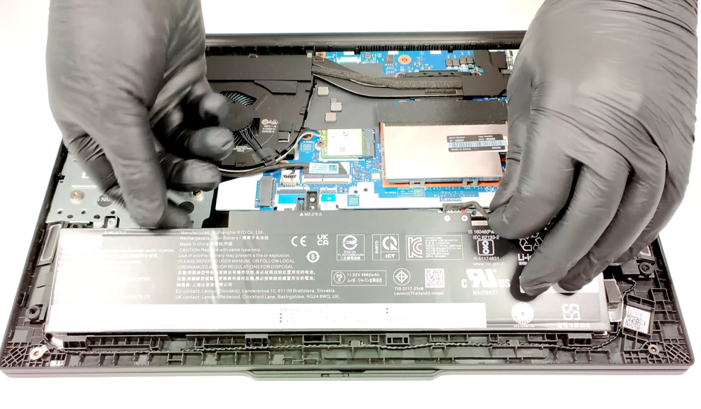 Hướng dẫn thay pin laptop Lenovo ThinkPad E16 Gen 1 AMD