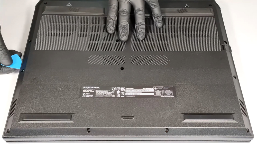 Hướng dẫn thay pin laptop Acer Predator Helios Neo 18 PHN18-71
