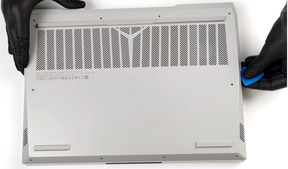 Hướng dẫn thay pin laptop Lenovo Legion 5 Pro 16inch