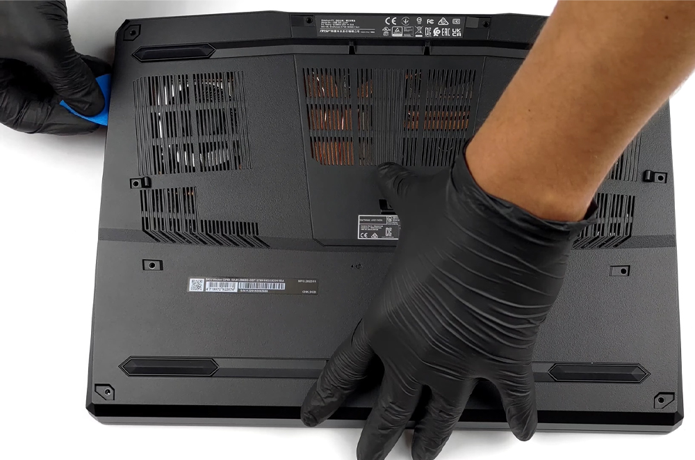 Hướng dẫn thay pin laptop MSI Vector GP66 (12Ux)