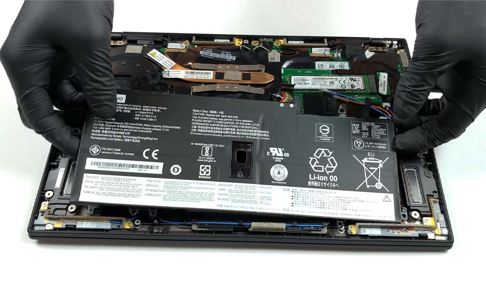Hướng dẫn thay pin laptop Lenovo ThinkPad X1 Carbon Gen 8