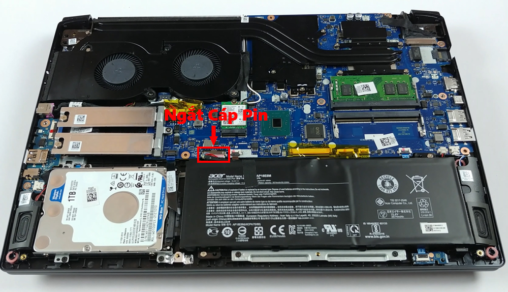 Hướng dẫn vệ sinh Acer Aspire 7 A715-74G