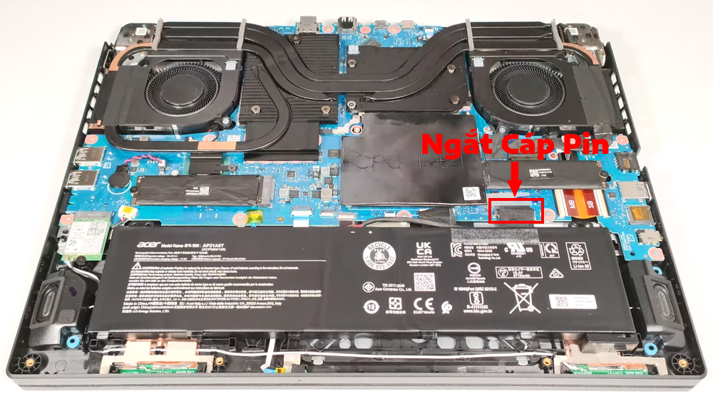 Hướng dẫn vệ sinh Acer Nitro 16 AN16-72