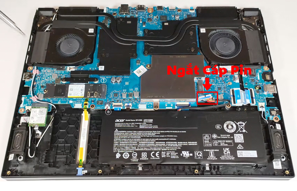 Hướng dẫn vệ sinh Acer Nitro V 16 ANV16-71
