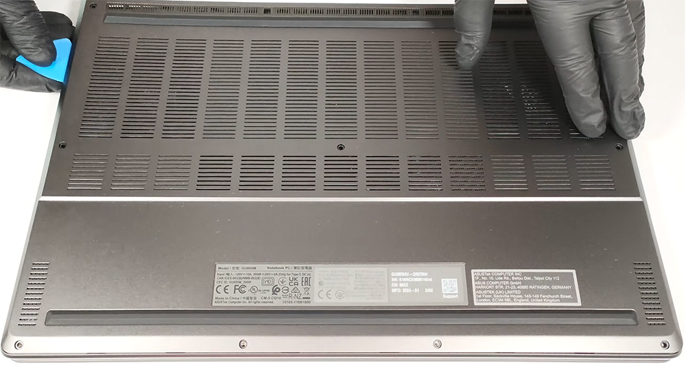 Hướng dẫn vệ sinh ASUS ROG Zephyrus G16 GU605