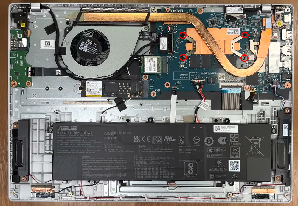 Hướng dẫn vệ sinh laptop ASUS Vivobook 16 X1607