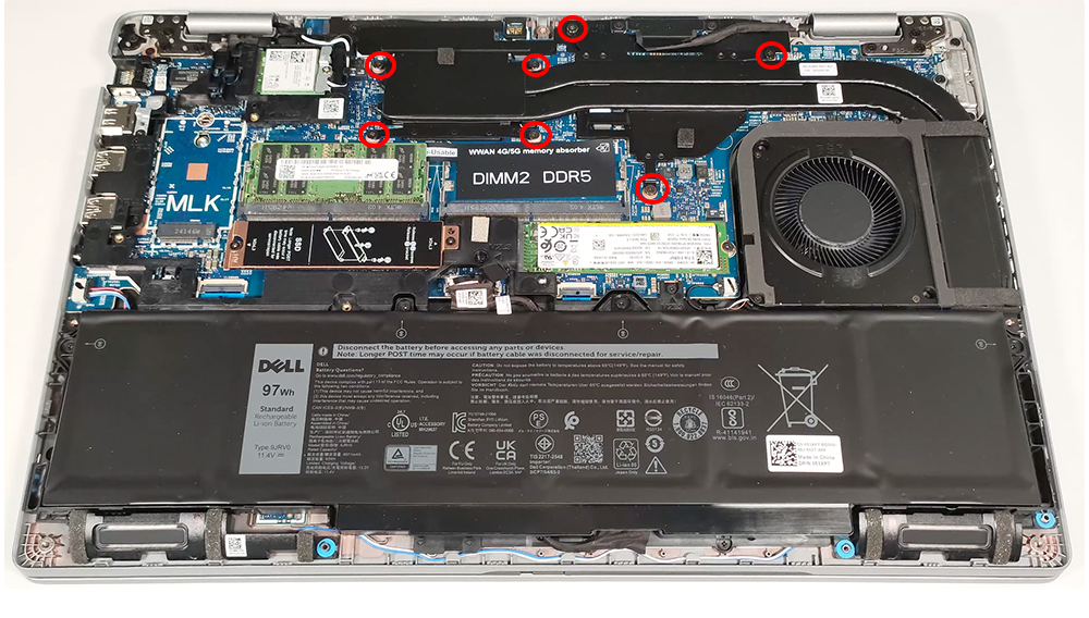 Hướng dẫn vệ sinh laptop Dell Precision 3591
