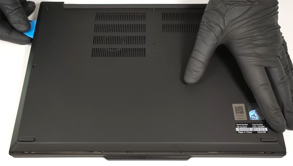 Hướng dẫn vệ sinh Lenovo ThinkPad T14s Gen 6 14inch Snapdragon