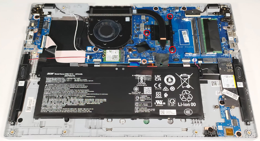 Hướng dẫn vệ sinh laptop Acer TravelMate P2 TMP215-55