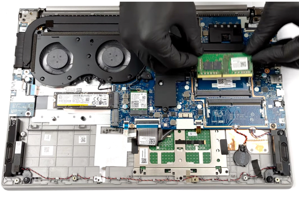 N&acirc;ng Cấp Laptop Lenovo Tại HCM