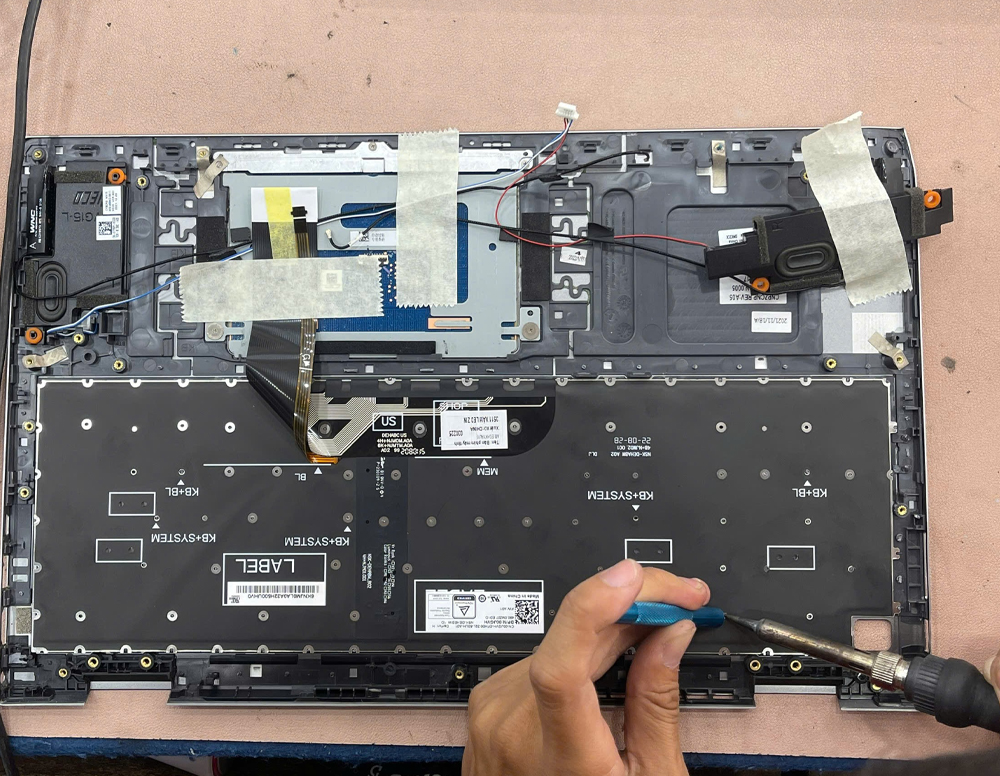 Thay B&agrave;n Ph&iacute;m Laptop Dell Tại HCM