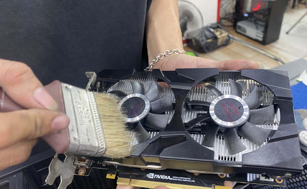 Dịch Vụ Vệ Sinh M&aacute;y T&iacute;nh Tại Quận Ph&uacute; Nhuận